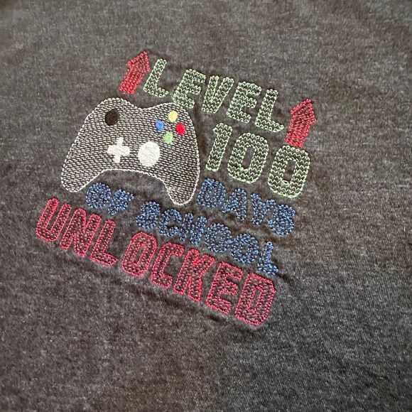 Boys Embroidered 100th day of school T-shirt Size 6-8 - Picture 2 of 9